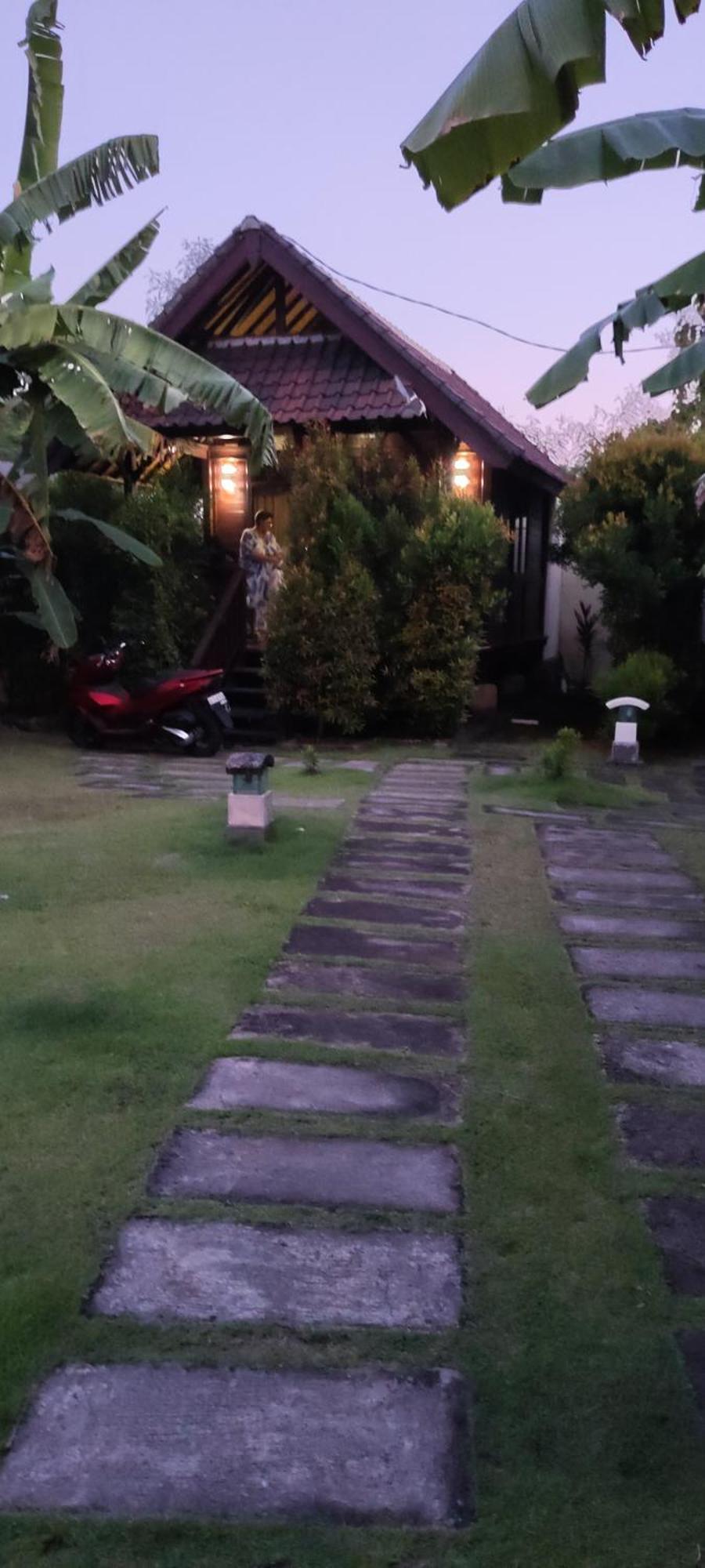 Mulia Home Stay Nusa Dua  Exterior photo